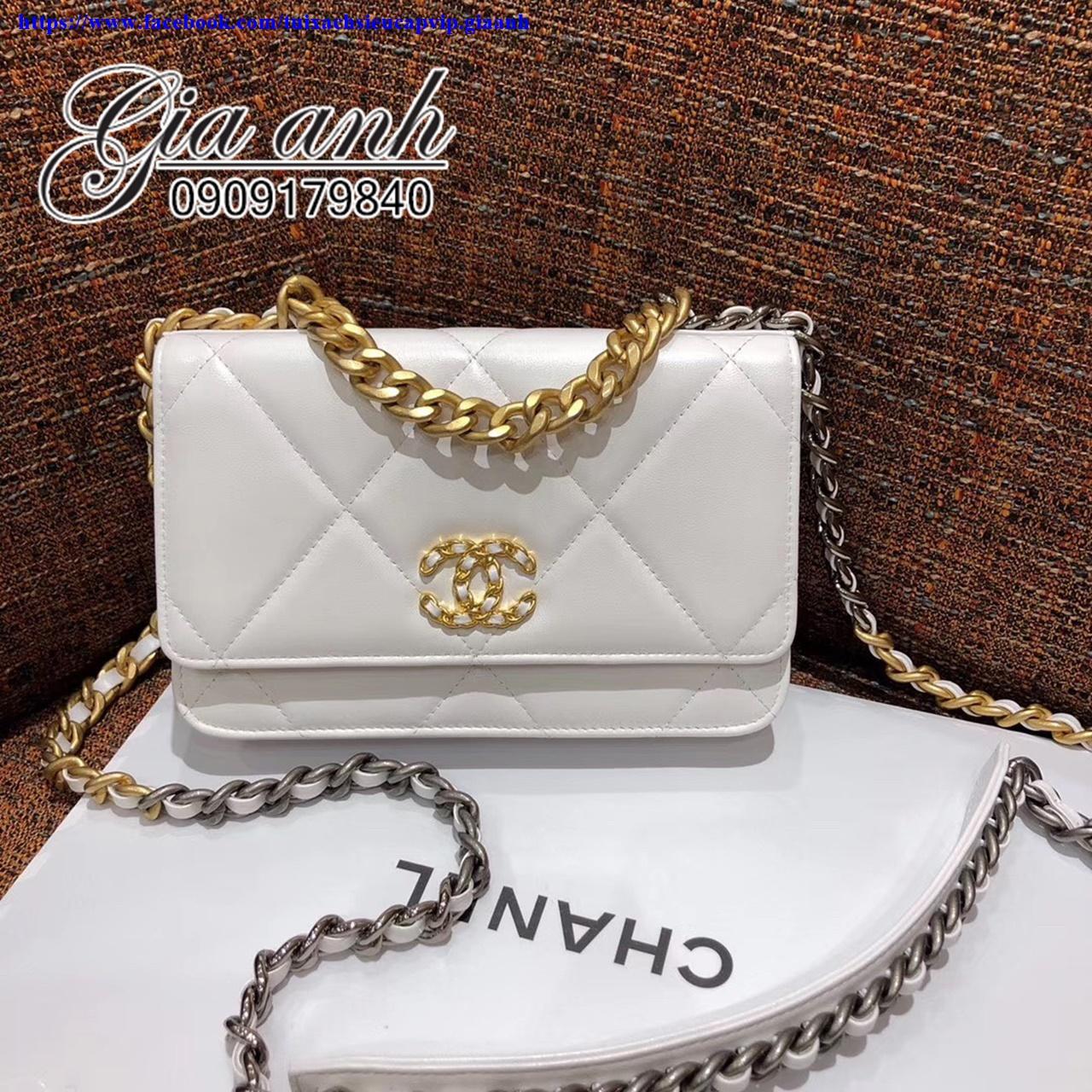 CHANEL Lambskin Chanel 19 Wallet On Gold Silver Chain Bag Pink Rose WOC  Satchel  IET INDUSTRIAL ANTONIO PRIETO  SINCELEJO SUCRE