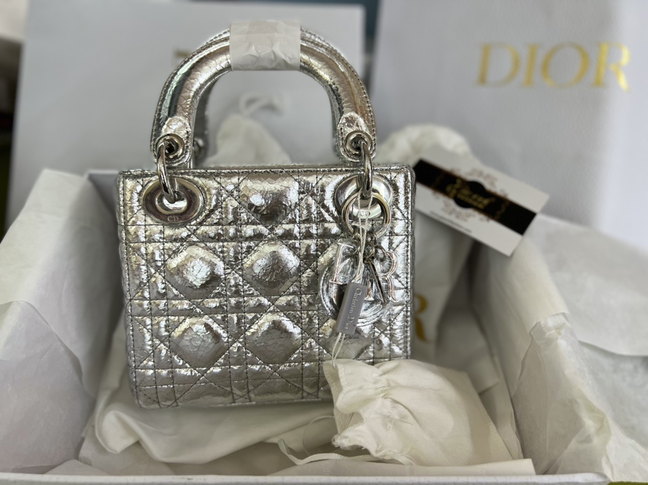 Túi Dior Lady Mini Màu Bạc 17 cm 