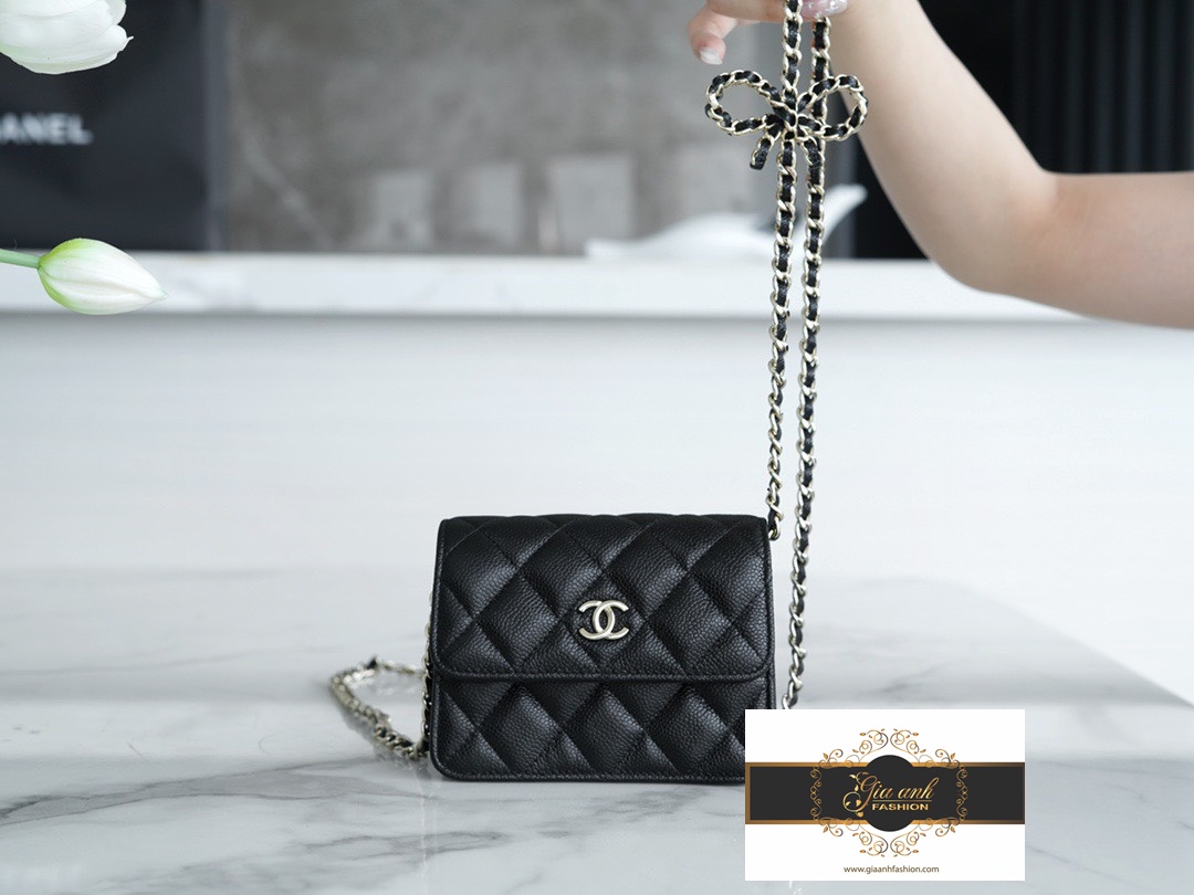Túi Chanel Mini Flap Bag Calfskin And GoldTone Metal Burgundy