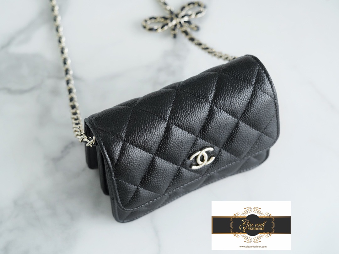 UNBOXING CHANEL CLASSIC MINI POUCH  BLACK GRAINED CALFSKIN AND GOLD  HARDWARE  YouTube