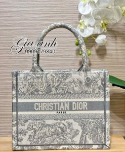 Túi Dior Book Tote 25cm Siêu Cấp Vip Tại Hà Nội