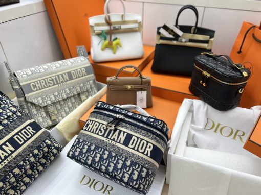 Shop Túi Xách Dior Siêu Cấp Vip Like Auth Quận 4