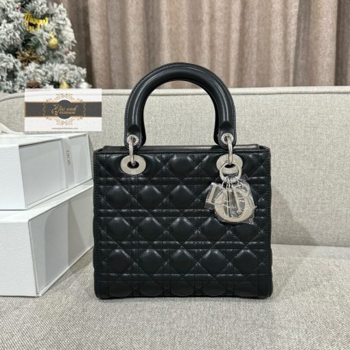 Túi Dior Lady Siêu Cấp Vip Like Auth da lamskin màu đen 04