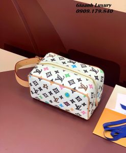 Túi Nam LV Locker Dopp Kit Cầm Tay Vip 01