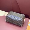 Size Túi LV Locker Dopp Kit Chuẩn Auth 01