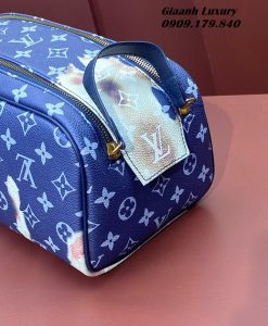 Túi Nam Cầm Tay Louis Vuitton locker dopp kit Vip