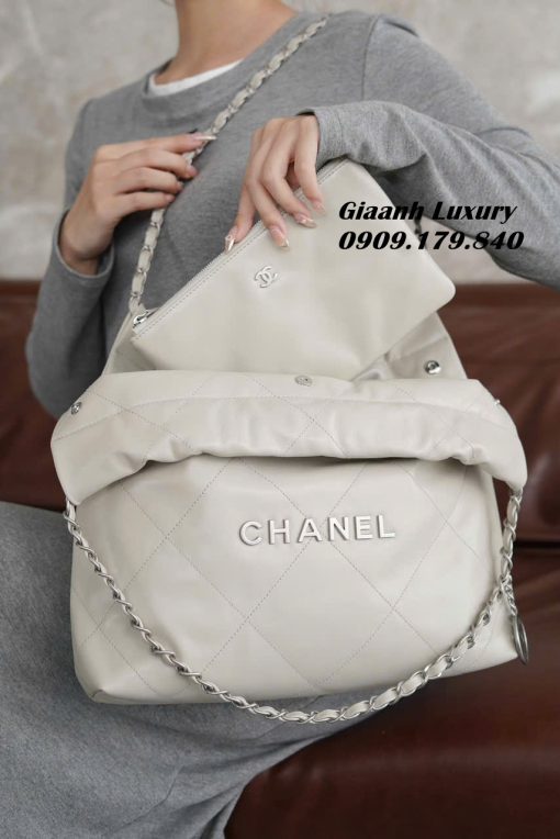 Túi Xách Chanel 22 Da Bê Hàng Hiệu Màu Trắng Kem 02