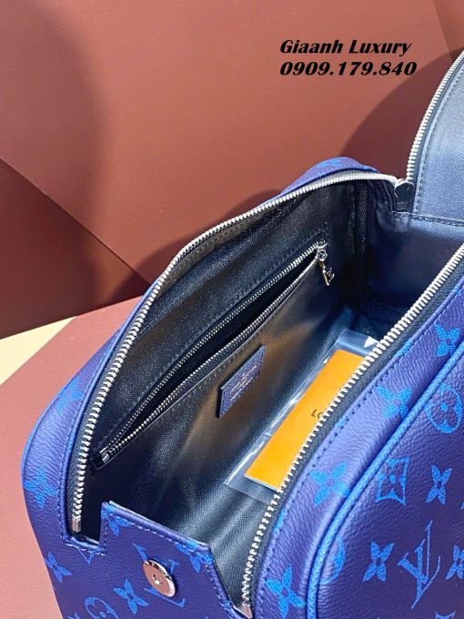 Túi LV Locker Dopp Kit Like Authentic 02