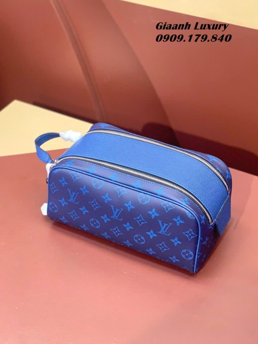 Túi LV Locker Dopp Kit Like Authentic Màu xanh Monogram 03