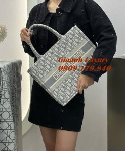 Túi Dior Book Tote Siêu Cấp size 36 cm