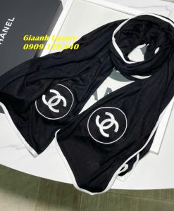 Khăn Choàng Chanel Siêu Cấp Vip Like Auth Màu Đen vải nhung 05