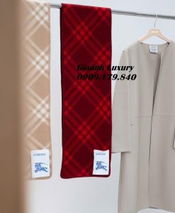 Khăn Len Burberry Kẻ Sọc Cao Cấp Luxury Màu đỏ đô 02