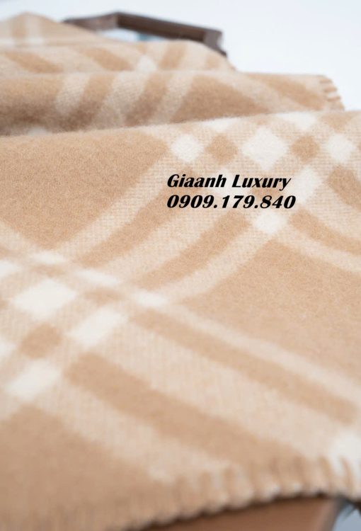 Khăn Choàng Nam Burberry Siêu Cấp vip-B2811