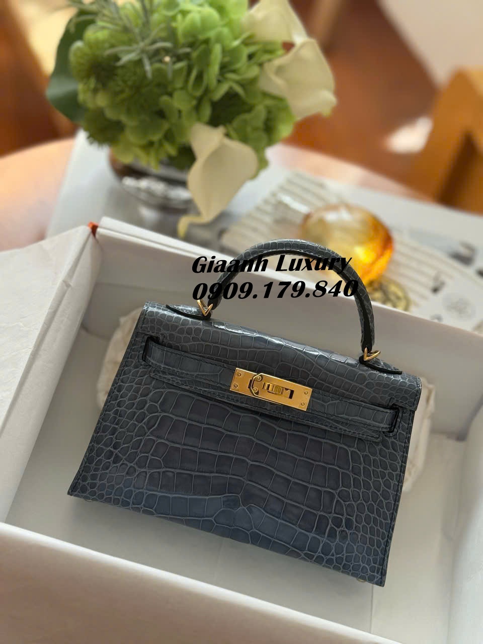 Những Màu Túi Xách Hermes Kelly Da Cá Sấu Vip màu xám