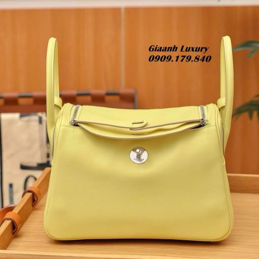 Túi Hermes Lindy 26 cm Da Swift Jaune Poussin Like Auth 02