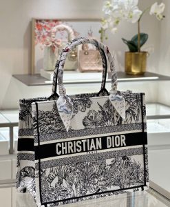 Túi Xách Dior Tote Siêu Cấp Có Sẵn New 2025-03