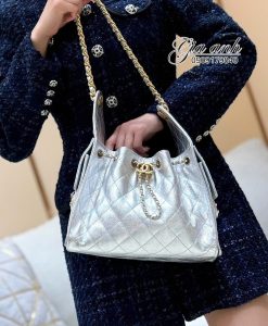 Túi Xách Chanel Hobo size Small Màu Bạc 03