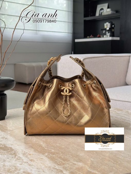 Túi Chanel Hobo 2025 Màu Vàng kim đậm Vip 03 size small