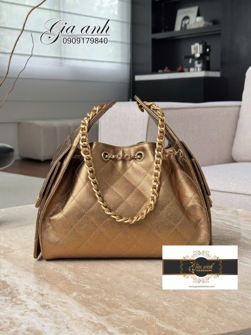 Túi Chanel Hobo 2025 Màu Vàng kim đậm Vip 04 size small